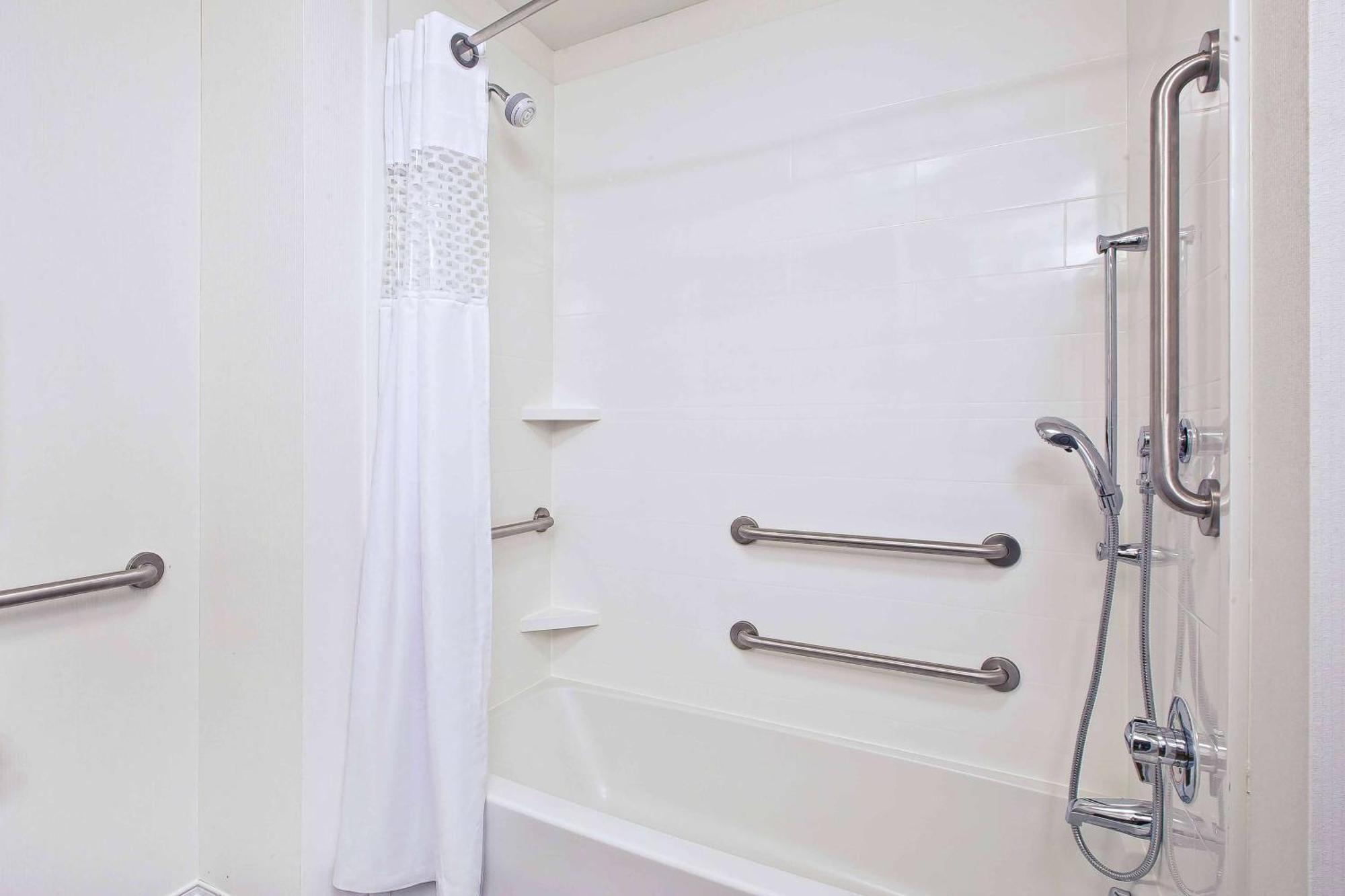 Hampton Inn By Hilton West Bloomfield Novi Farmington Hills Εξωτερικό φωτογραφία